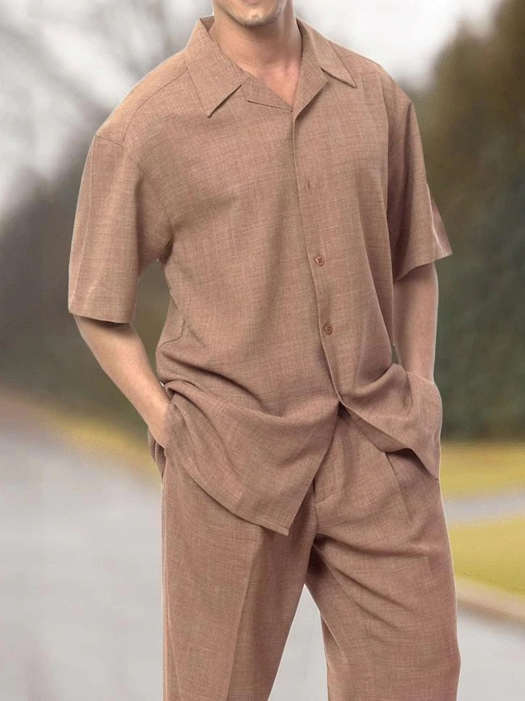 Miesten kesäasusetti