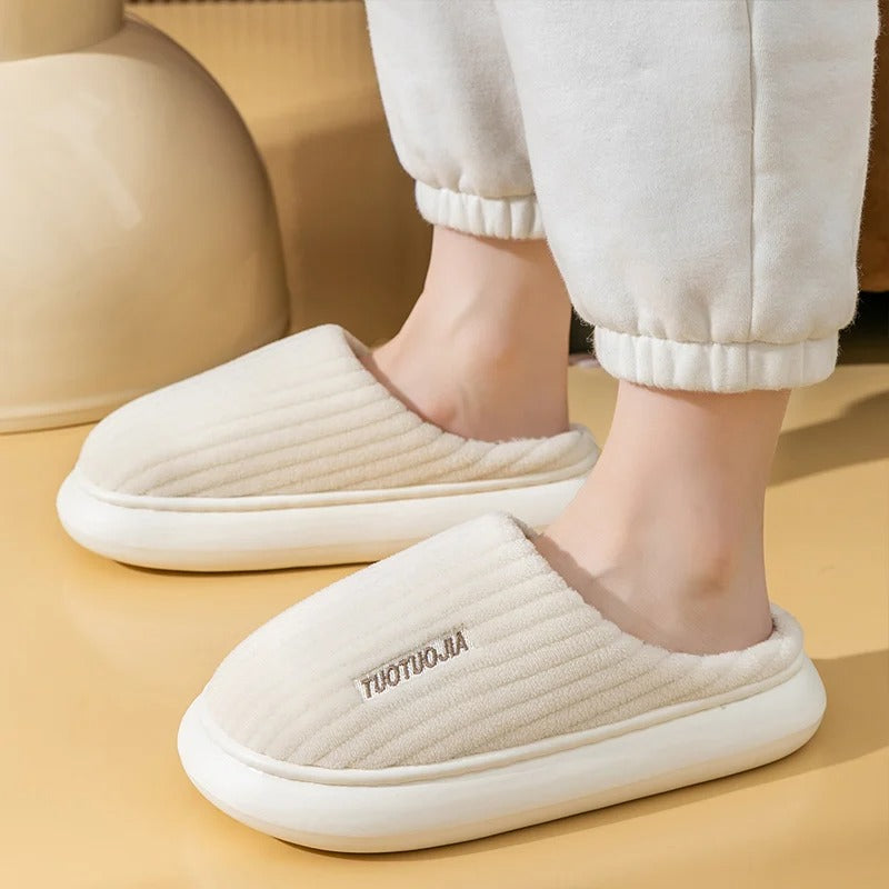 Muistivaahto Pörröinen Plush Tossut
