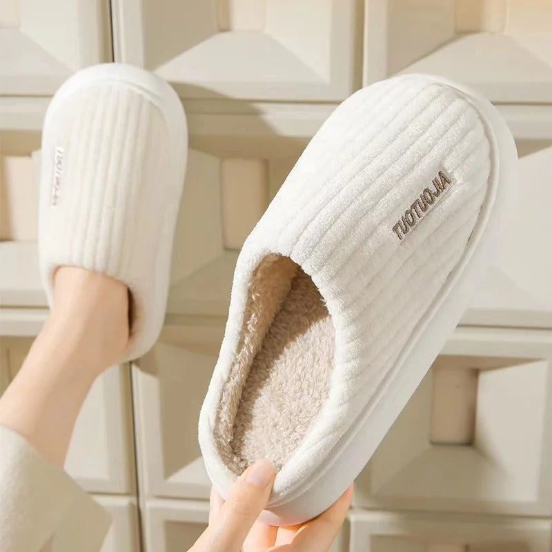 Muistivaahto Pörröinen Plush Tossut