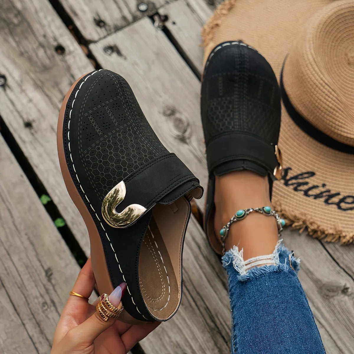 Naisten Slip-On Wedge Platform Sandaalit
