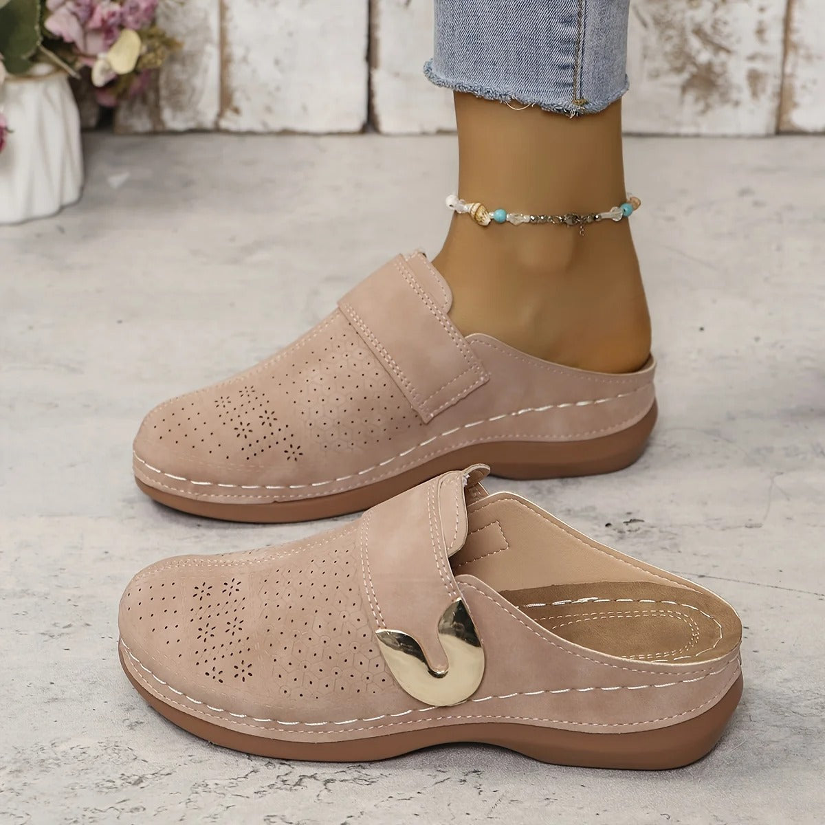 Naisten Slip-On Wedge Platform Sandaalit