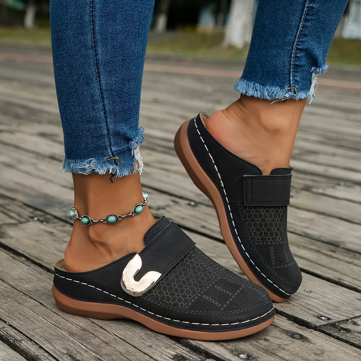 Naisten Slip-On Wedge Platform Sandaalit