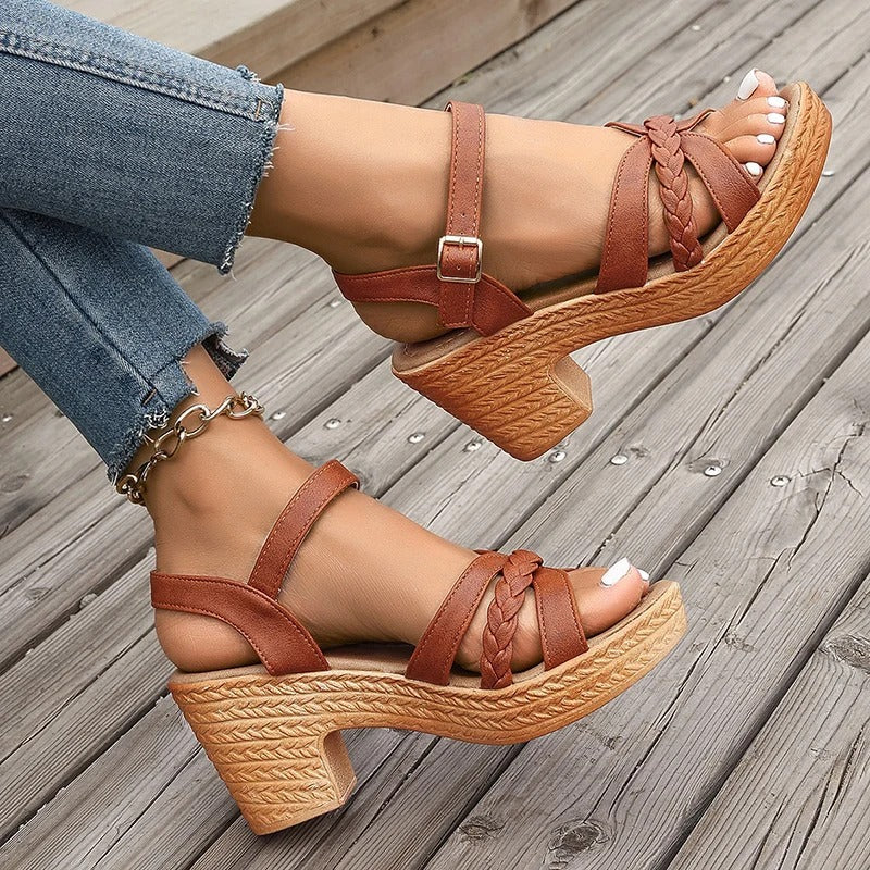 Naisten punottu Platform Chunky Heel Sandaalit