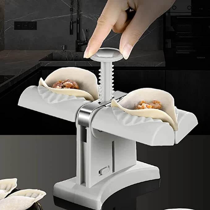Automaattinen Nyytti Molder