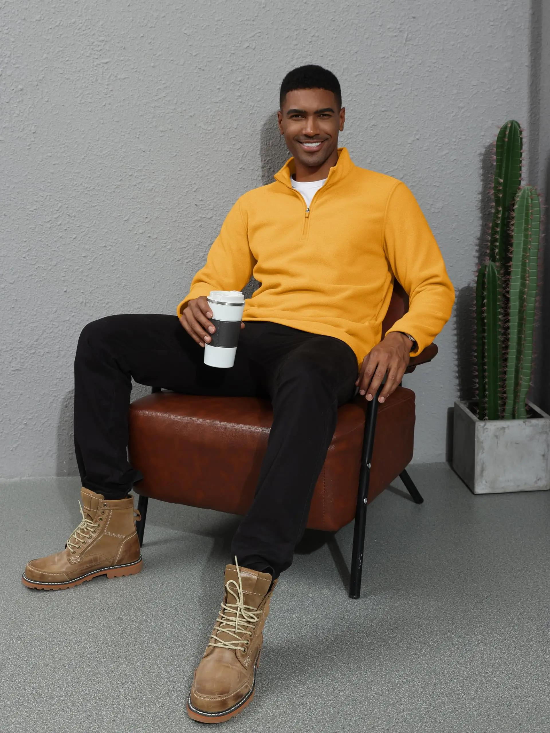 Miesten Quarter-Zip Pullover