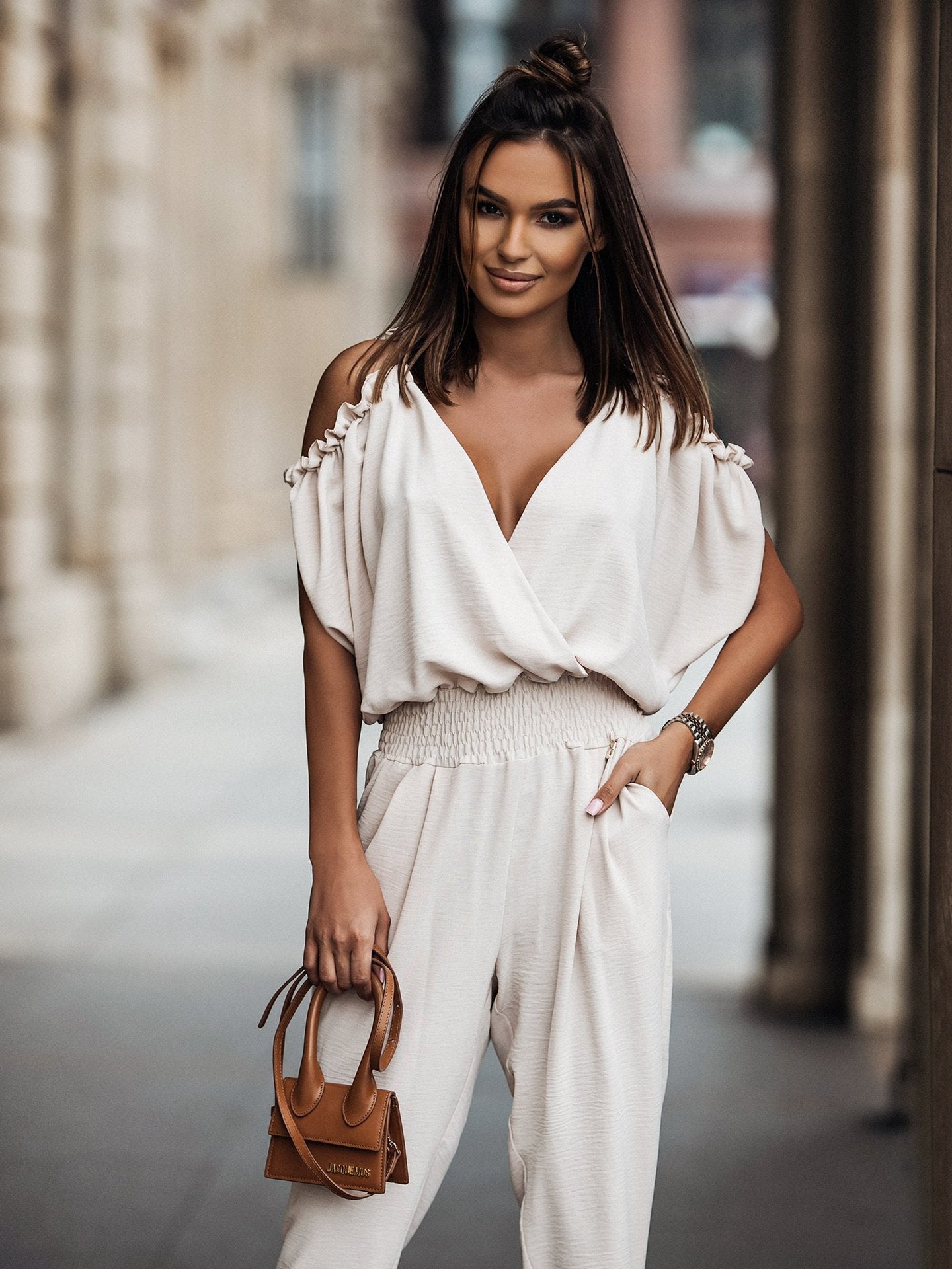 Naisille Jumpsuit Avoimilla Hartioilla V-kaula-aukko Polyesteri
