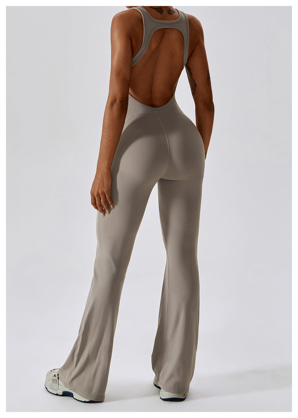 Naisten Jumpsuit V-halkio Muotoiltu Nylon