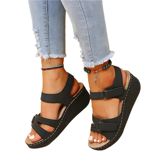 Naisten PU Chunky Platform Walking Sandaalit