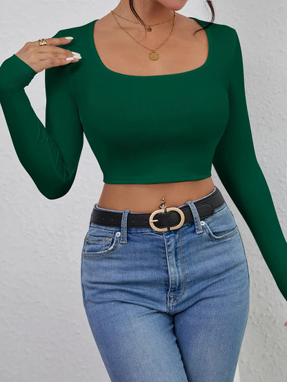 Naisten Square Neck Slim Fit T-paita