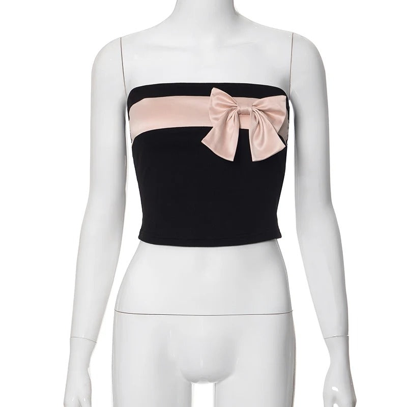 Naisten rusettikaulusinen olkaimeton crop-top